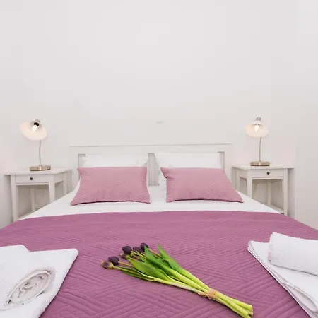 La-comfort One Bedroom With Sea View Terrace 2