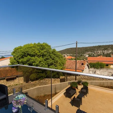 Apartment La-comfort One Bedroom With Sea View Terrace 2